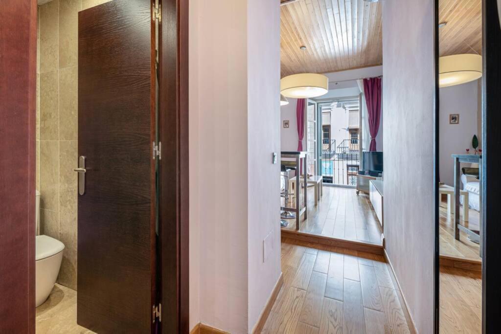 Carreterias Malaga Centro Apartment Luaran gambar