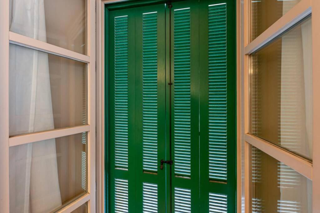 Carreterias Malaga Centro Apartment Luaran gambar