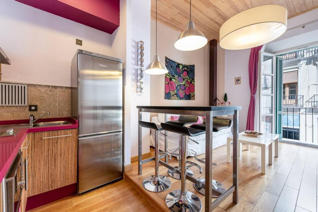 Carreterias Malaga Centro Apartment Luaran gambar